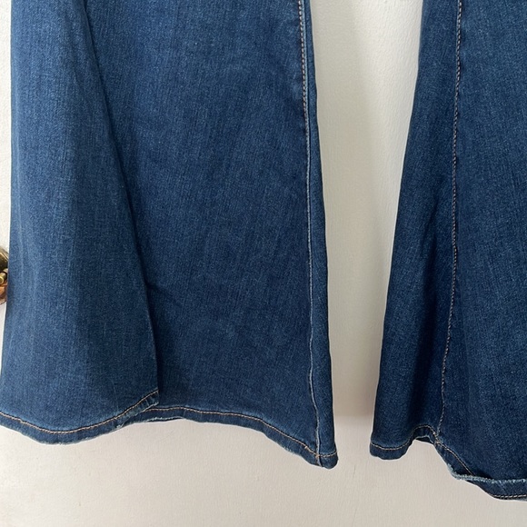 ELOQUII Stretch Flare Denim Jean Sz.14 - Picture 4 of 6